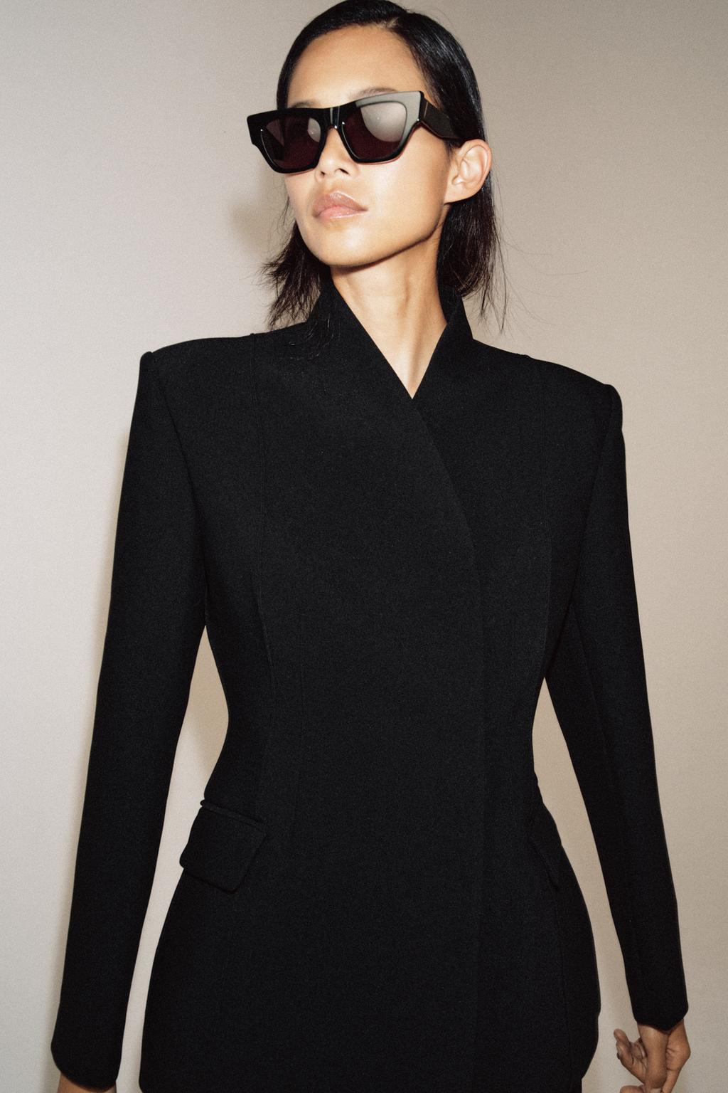 BLAZER CINTRÉ EN SABLE