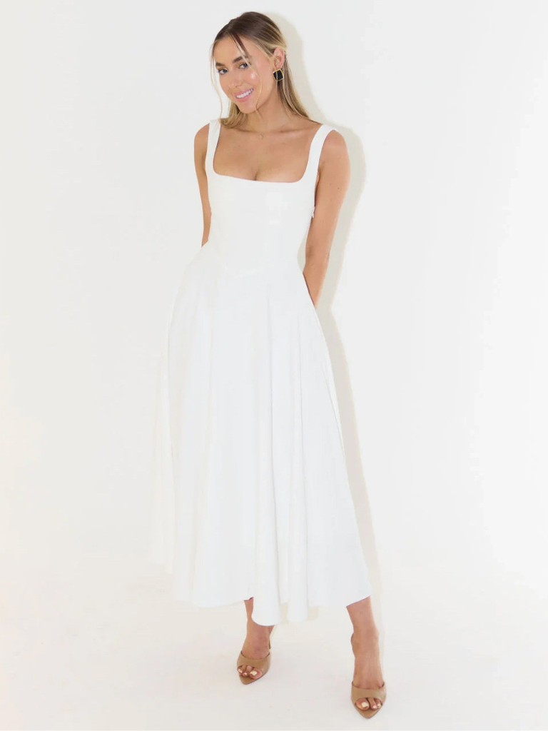 Robe Scarlet Grace