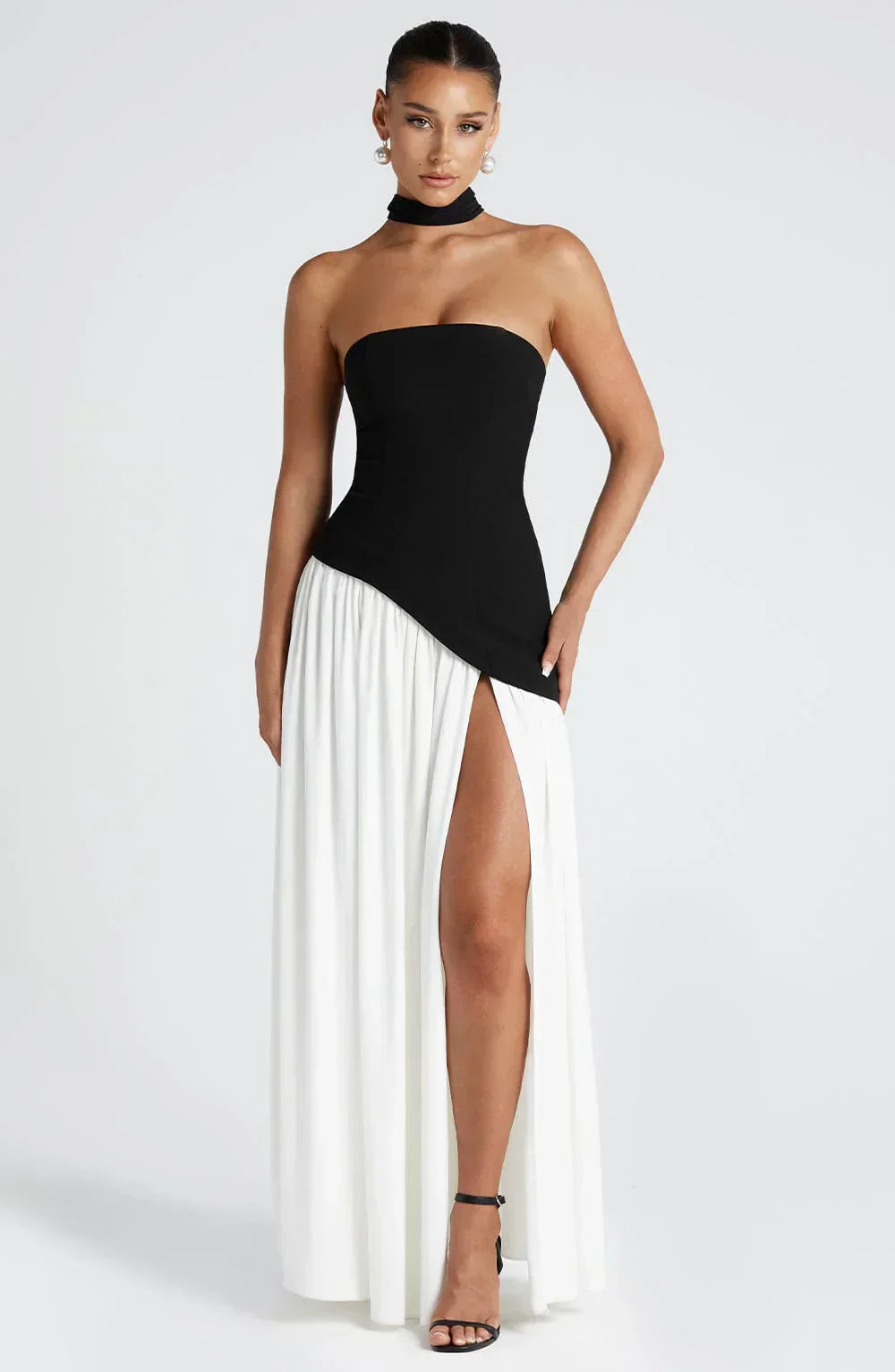 Mia – Robe Sculpturale
