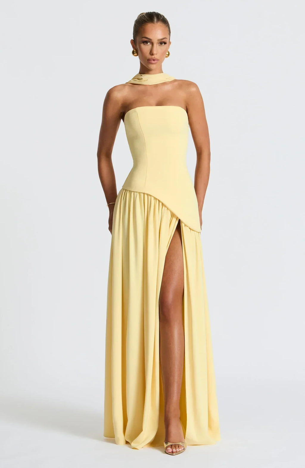 Mia – Robe Sculpturale