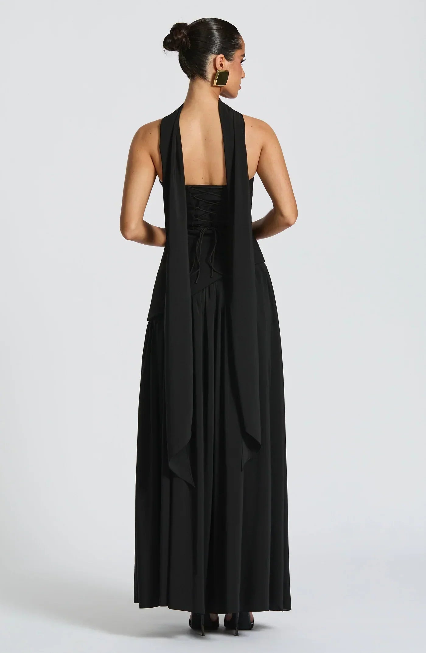 Mia – Robe Sculpturale